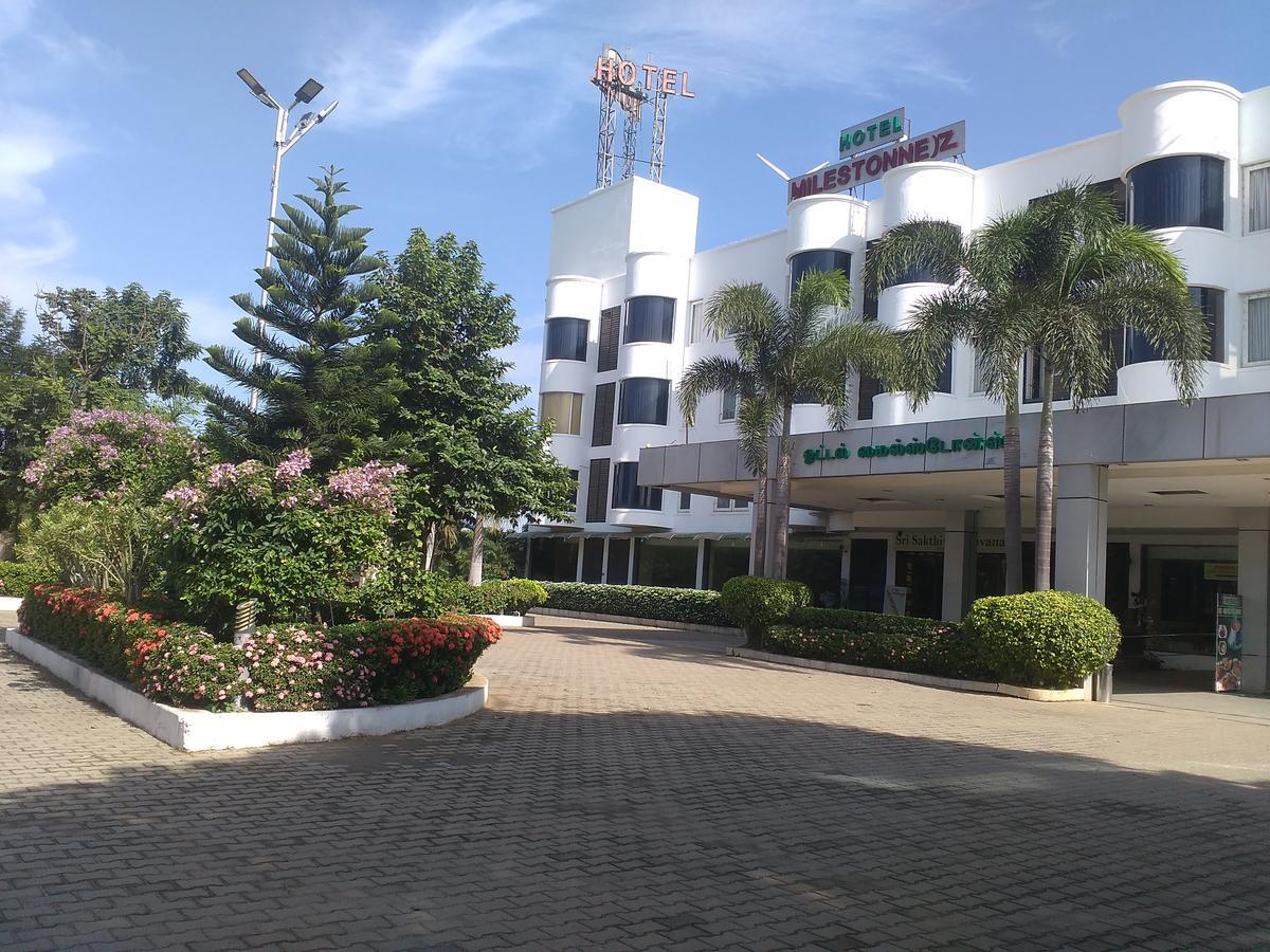 Hotel Milestonnez Sriperumbudur Екстер'єр фото